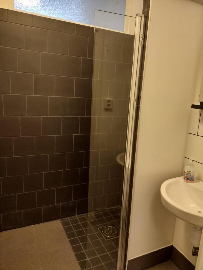Hunnebergs Gard Hostel & Camping Vargon Bagian luar foto